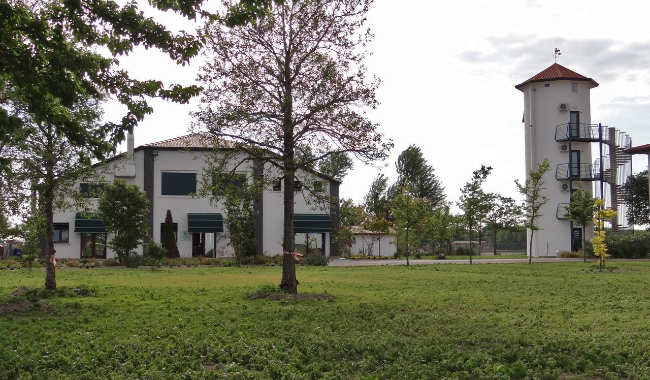 Oasi Bianca Hotel Pomposa Buitenkant foto