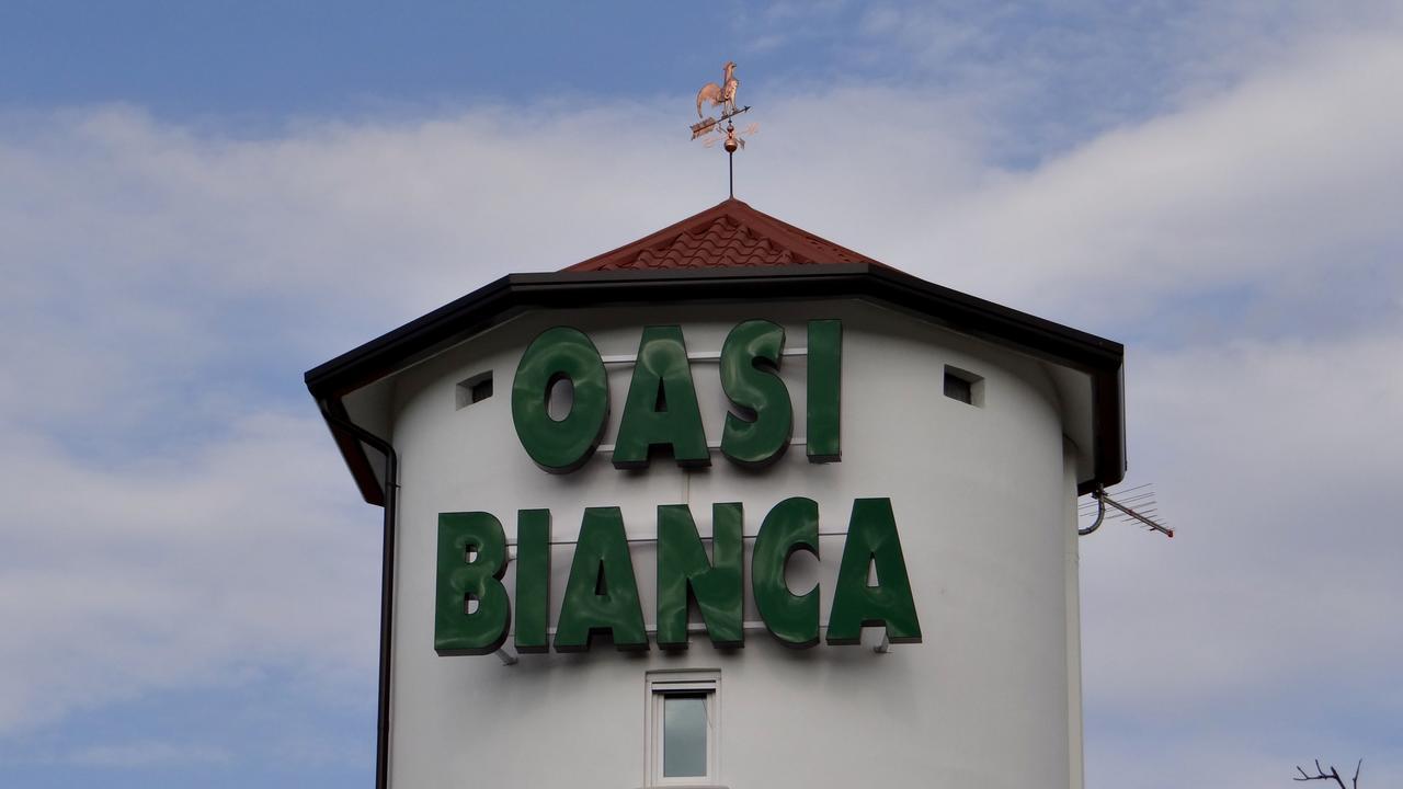 Oasi Bianca Hotel Pomposa Buitenkant foto